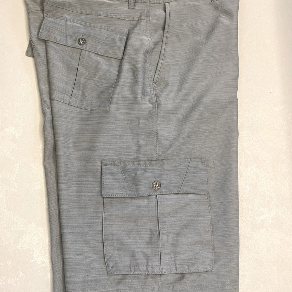 BKE Codi Cargo Hybrid Athletic Fit Shorts Grey 34W / 24L NWOT